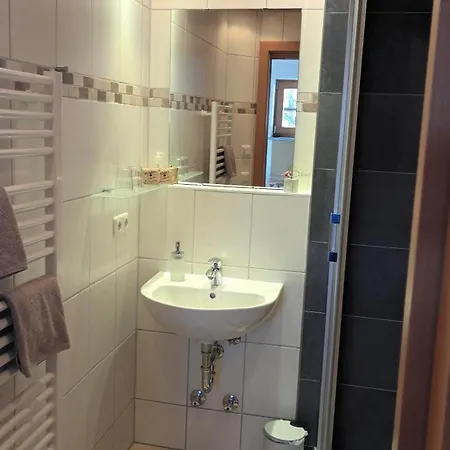 Guest house Lindenhaus 3*